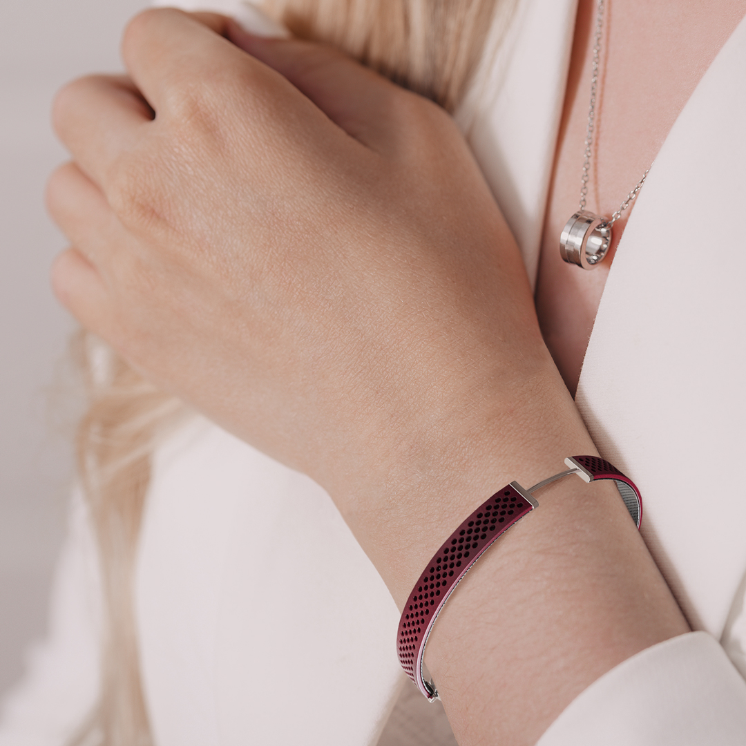 Leather bridge on hand Leather bridge on hand